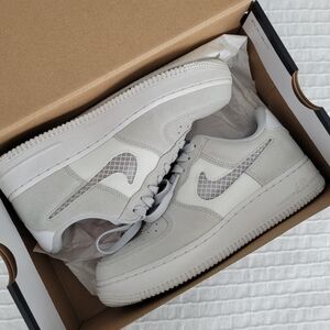 Women's Nike AF1 - Special Edition
